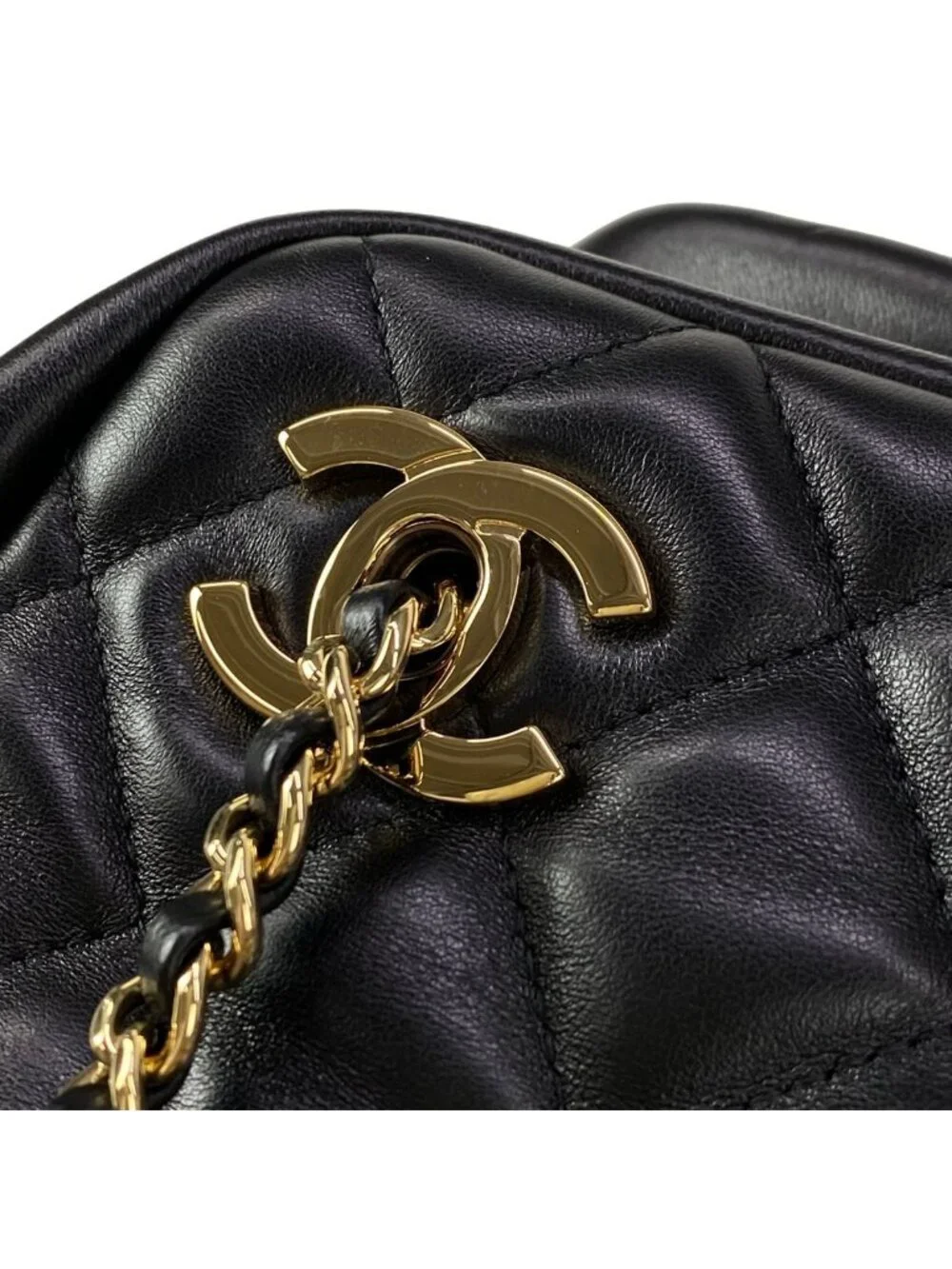 Chanel Shoulder Bag Small Black Lambskin